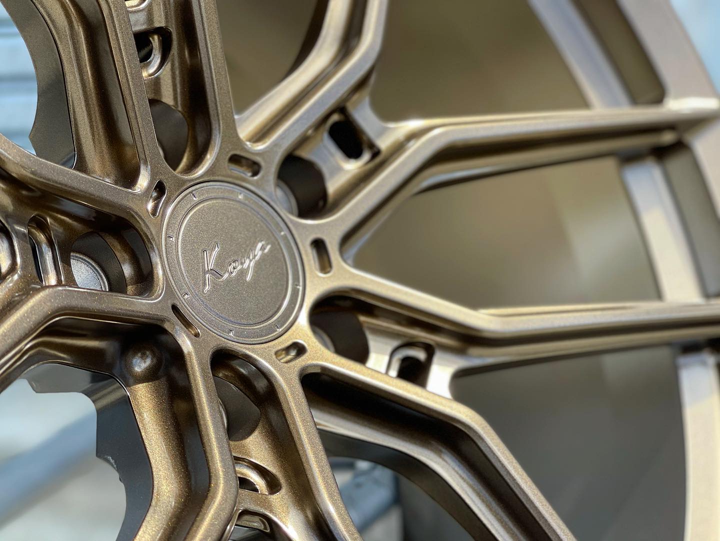 Gloss Bronze Chrome