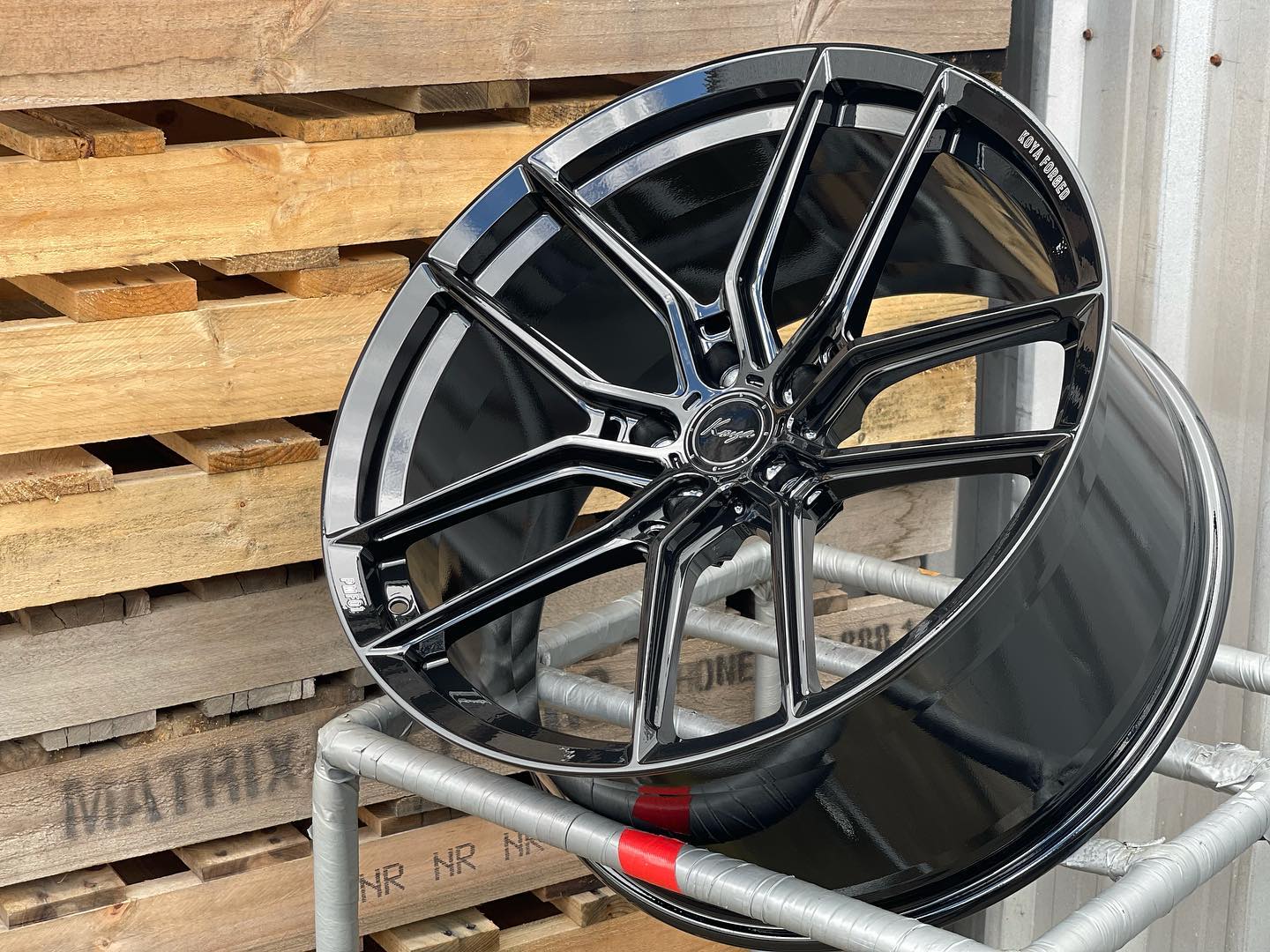 Gloss Black