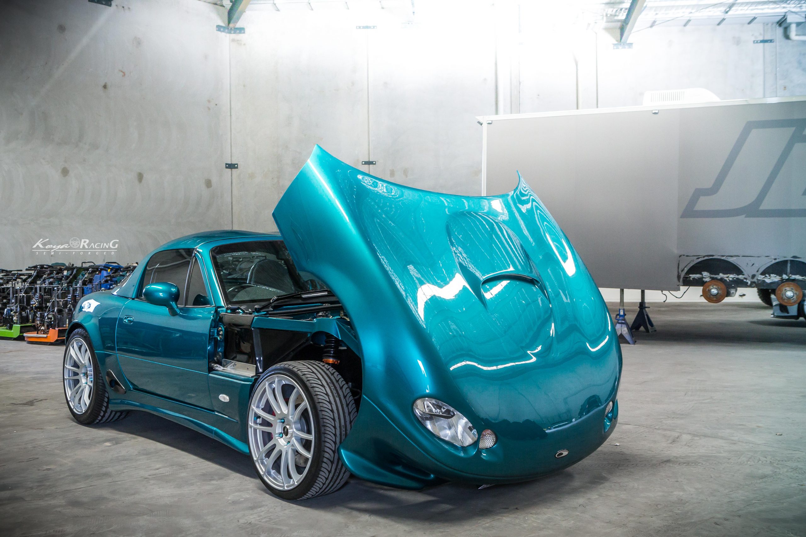 SF03 - Bullet Roadster