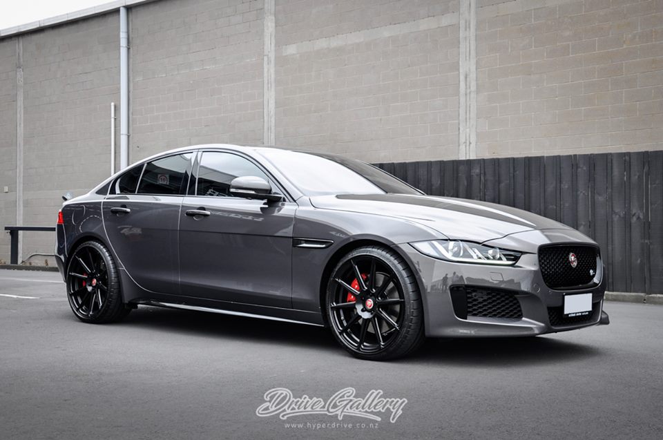 Jaguar XE