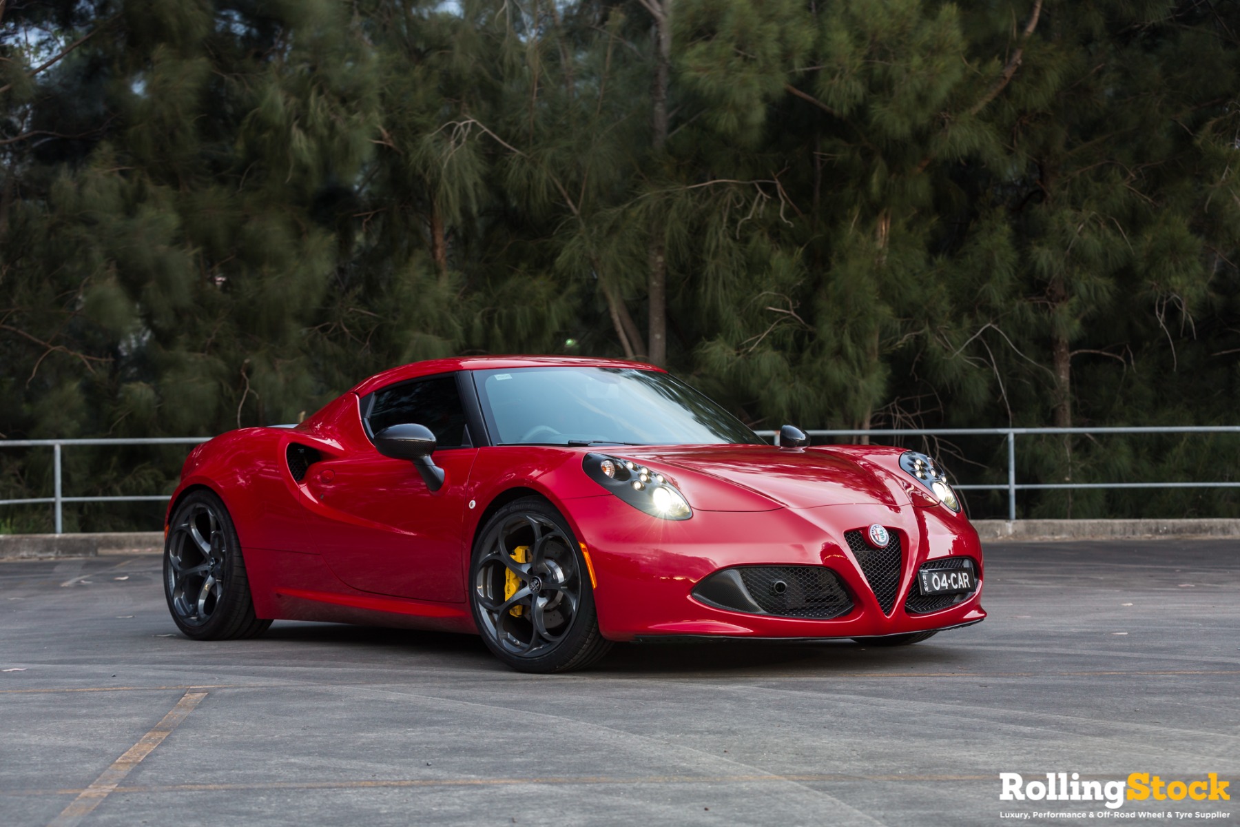 KT114-Alfa Romeo 4C 