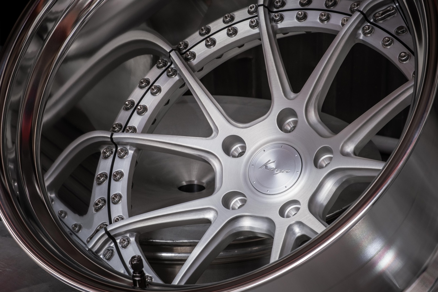 Gloss Silver